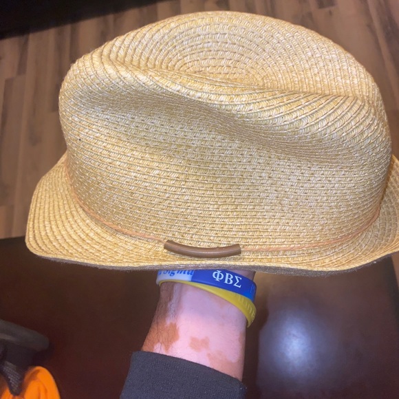 Hat - Picture 4 of 4